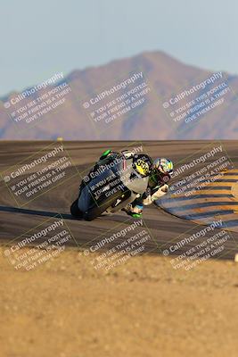 media/Dec-16-2023-CVMA (Sat) [[bb38a358a2]]/Race 13 Amateur Supersport Middleweight/